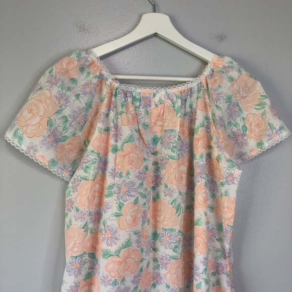 Carriage Court Vintage Floral Lace Nightgown and Coat Set Small - Picture 11 of 14